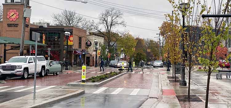 Fifth & Division Pedestrian walkway, rainy day